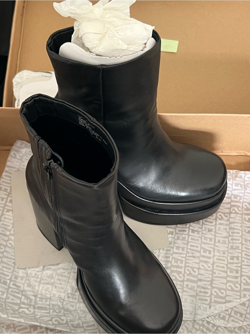 Steve Madden Black Leather Platform Ankle Boots